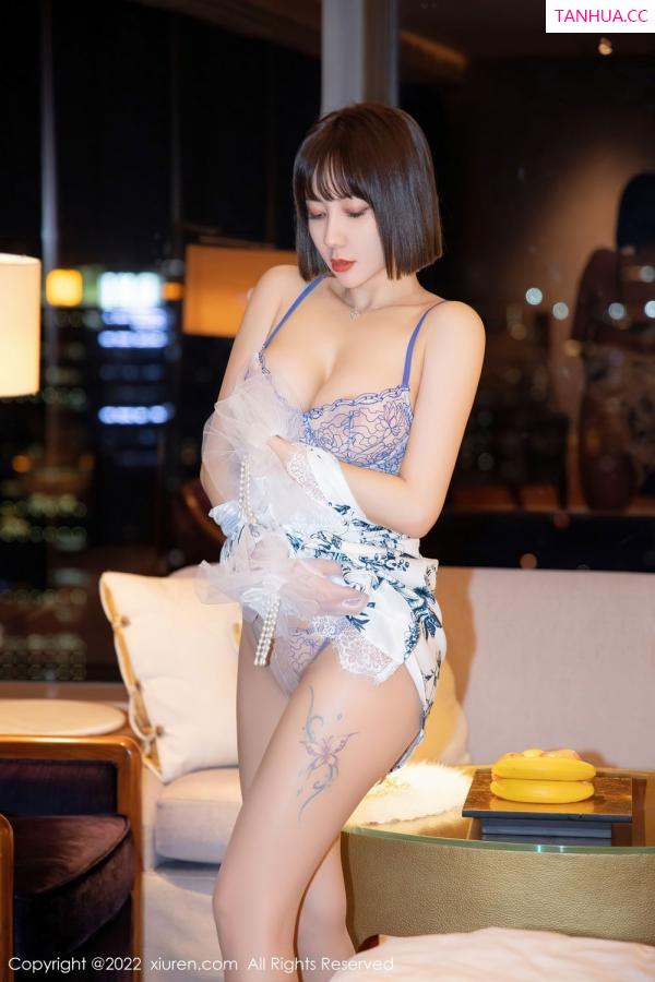 闫雪松 松果儿 [XiuRen]高清写真图 2022.05.04 No.4955 果儿Victoria第53张图片